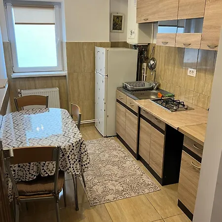 1 & 2 Aqua Apartment